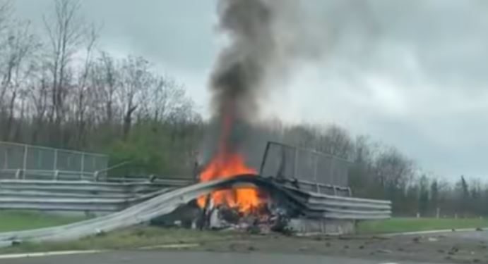 E rëndë në Itali/ Shqiptari me Ferrari aksidentohet për vdekje