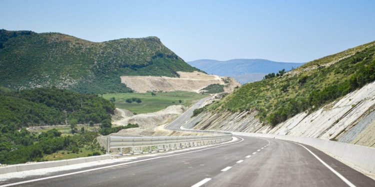 Tenderi për tunelin e rrugës Kardhiq-Delvinë, Sonila Qato dhe ish-vartësit e saj kërkojnë papërdorshmëri të provave të SPAK