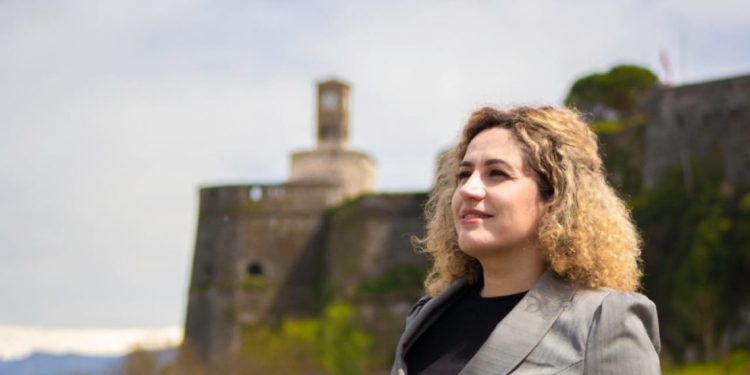 Ish-kandidatja e LSI në Gjirokastër garon për zv.presidente në partinë e Ilir Metës