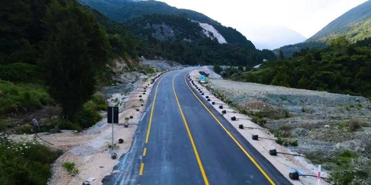 Rruga Orikum-Dukat hapet brenda dy javësh