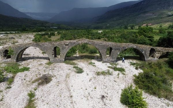 Ura e Zonjës, një atraksion i rëndësishëm në Libohovë (FOTO)