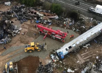 Tragjedia e trenave me 57 të vdekur në Greqi, dosja penale arrin deri në Kuvend