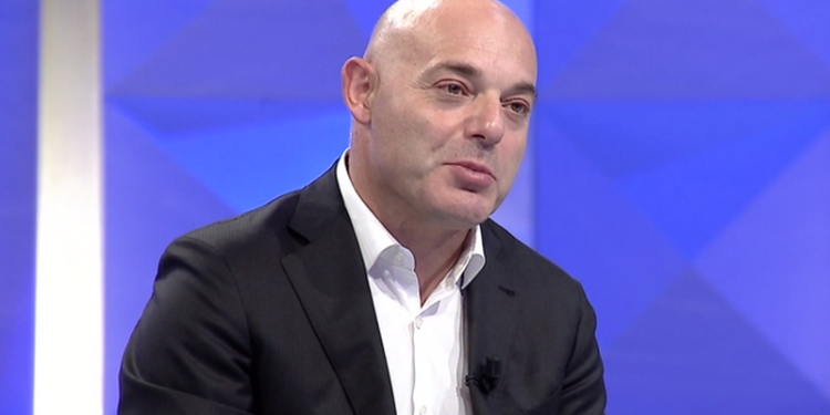 Thirrja e Fevziut: Çdo turist është pasuri. Nuk na takon t’i paragjykojmë. Të respektohet njësoj si ai që vjen me 5 Euro dhe ai me 500 Euro