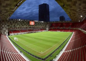 Foto në stadium? Paguaj një kafe për FSHF ju lutem!