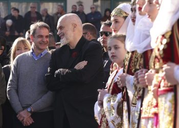 Mitsotakis: Nuk mund ta ndalonim takimin e Ramës në Athinë