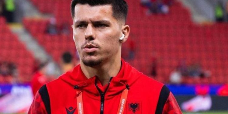 Dëgjohet emri i Mirlind Dakut në Kombëtare, kris arma nga gëzimi (VIDEO)