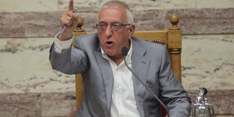 “Tërbohet” deputeti grek i Mitsotakis: Të ndalim vizitën e Ramës në Athinë, siç ndali Merkel-Erdoganin