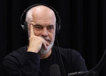 Rama: Pas dy dekadash e shoh veten në fshat, një katundar pa pretendime. Edhe varrezat i kam afër aty (VIDEO)