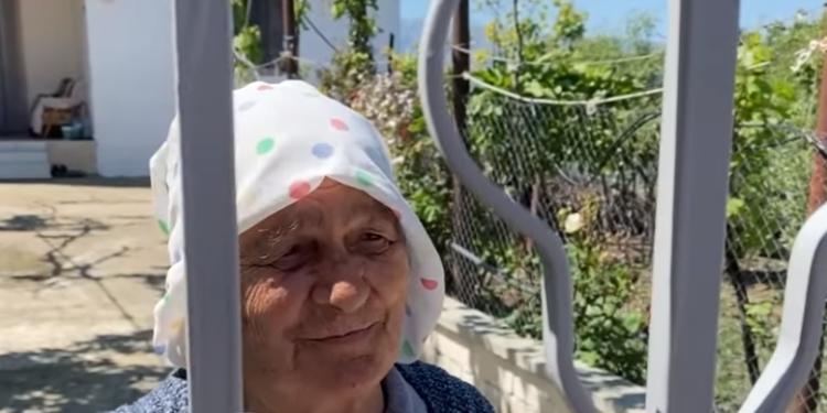 “Rinia ka ikur, nuk ka perspektivë”, braktisja e frikshme e Treblovës në Vlorë (VIDEO)