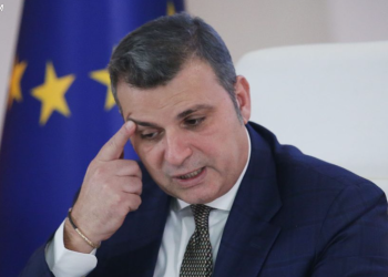 Skema e ‘mashtrimit’ me kreditë çon guvernatorin Sejko në SPAK: Të hetohet për “shpërdorim detyre”, u mashtruan mijëra qytetarë