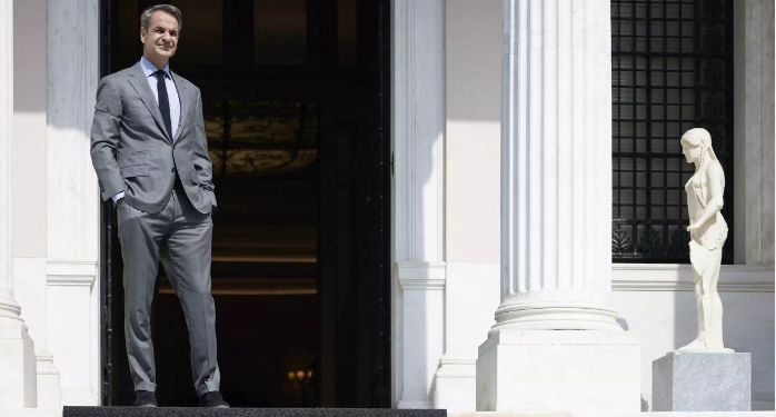 Greqia luftë në dy fronte: Bllokon Shqipërinë dhe Maqedoninë e Veriut për integrimin në BE