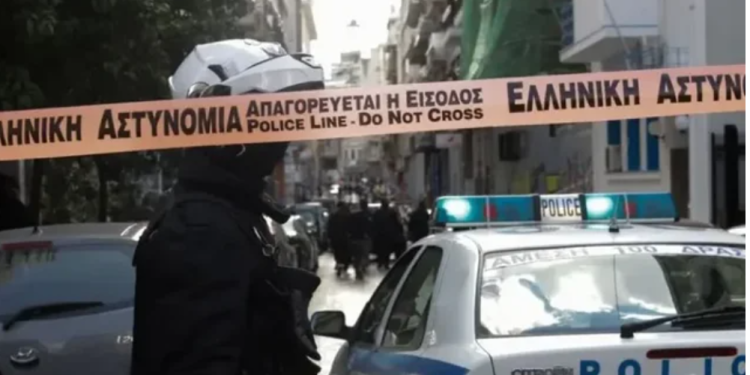 Përleshja me thika e pirunj, si e vranë shqiptarin në Athinë (Dinamika)