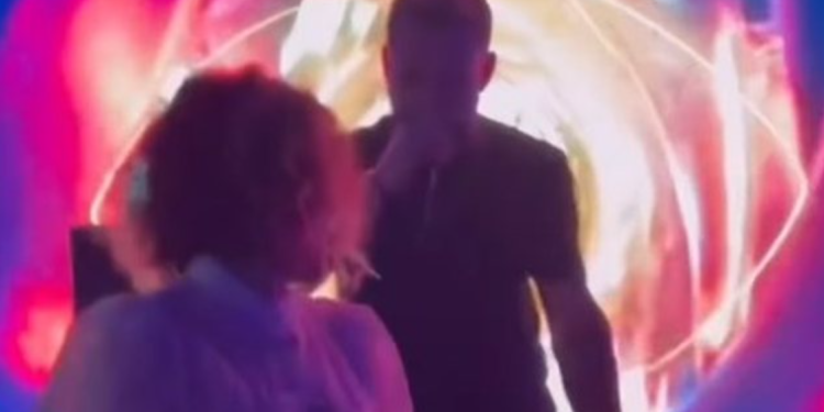 Festa pas Big Brother, Egla dhe Luizi kërcejnë bashkë (VIDEO)