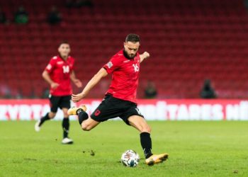 Nuk u grumbullua për EURO 2024, futbollisti shqiptar lajmëron tërheqjen nga kombëtarja