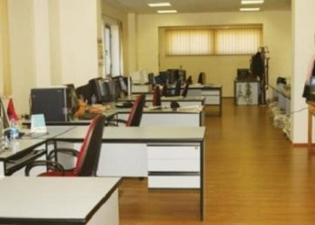 Rekord vendesh të lira pune në shtet, emigracioni një nga shkaqet kryesore