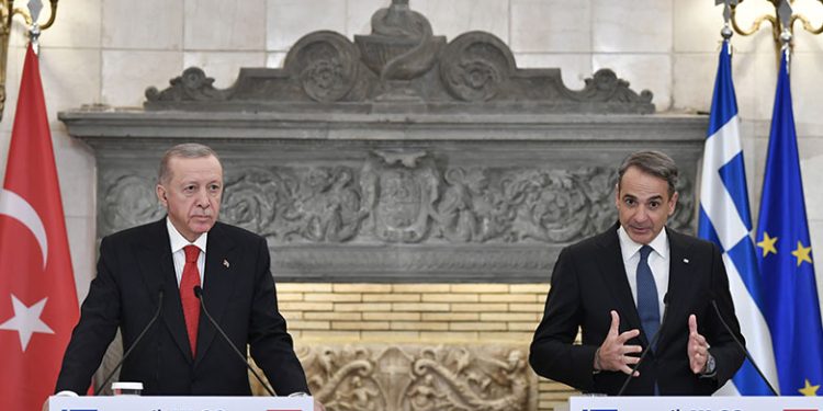 Mitsotakis i pakënaqur me Erdogan: Na e ktheu manastirin në xhami!