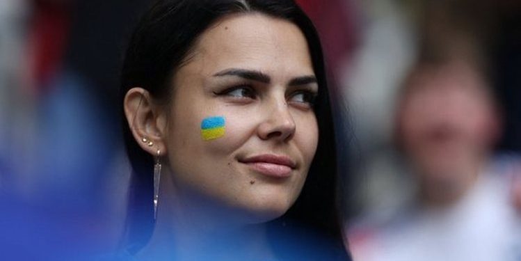 Ky është ekipi me tifozet më të bukura këtë Europian (FOTO)