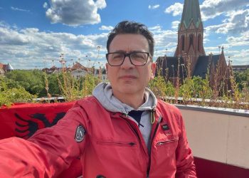 Kreshnik Spahiu: ‘Patriotët’ faqezi mos i shesin 10 fish biletat në tregun e zi