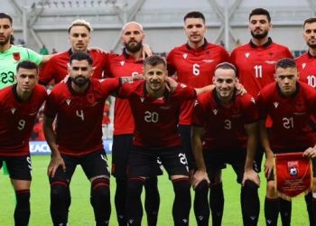 Gati për betejë djema!