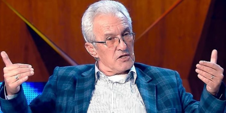 Poeti Agim Doçi pëson hemorragji cerebrale, në gjendje kritike për jetën