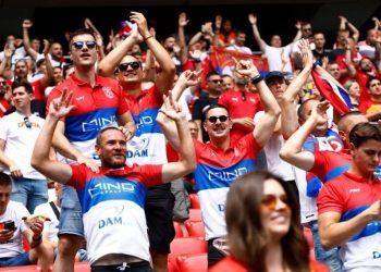 “Vrite, helmoje, që shqiptari të mos ekzistojë”, ç’do të bëjë UEFA Serbinë?