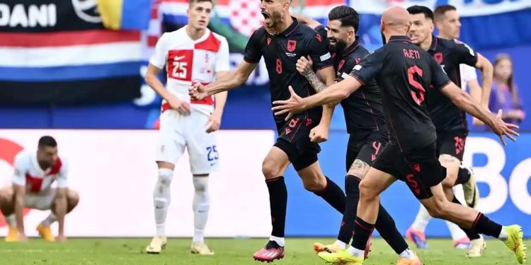 Barazoi me Kroacinë, mediat e huaja jehonë kombëtares kuqezi