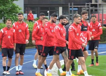 “Grupi i Ferrit”, Spanja i jep një “shans” Shqipërisë, Italia dhe Kroacia kokë më kokë për 1 biletë kualifikimi