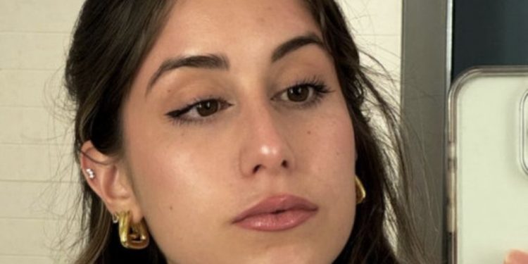 “Po qaj, por jam mirënjohëse”- Vajza e Silvinjos dedikim për Kombëtaren shqiptare