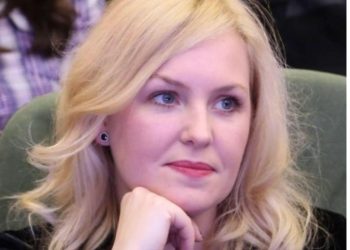 Gruaja e Saimir Tahirit tregon historinë rrëqethëse: Si ma vrau nënën mjekja e Onkologjikut