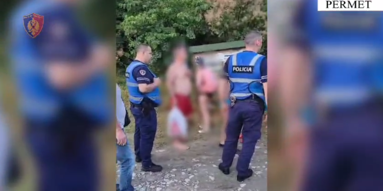 Bllokohen në shpellë 7 turistë në Përmet, ndërhyn policia (VIDEO)