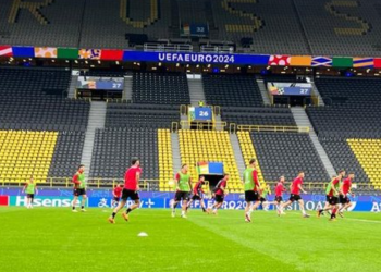 VIDEO/ Shqipëria zhvillon stërvitjen e parë në Dortmund, ja formacioni i mundshëm me Italinë