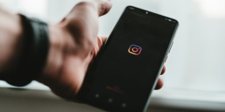 Nën hetim i riu nga Tepelena, kishte hapur llogari false në Instagram për një vajzë