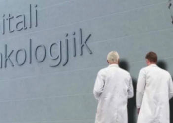 “1.500 euro i kap Maldivet me 5 operacione, shih Tajlandën ti”, si i bënin pazaret mjekët e Onkologjikut