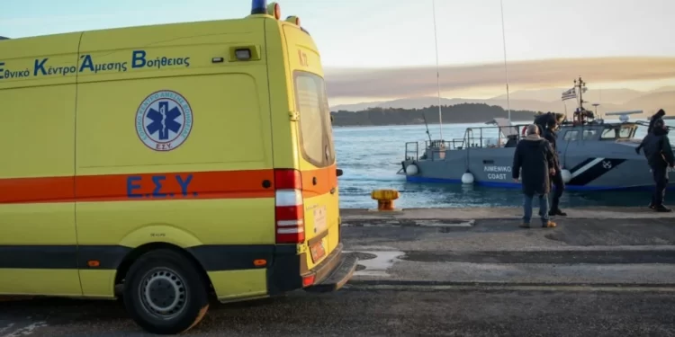 Mister në Greqi/ Gjendet një trup i pajetë dhe i dekompozuar në det! I kishin lidhur një peshë prej 10 kg në këmbë