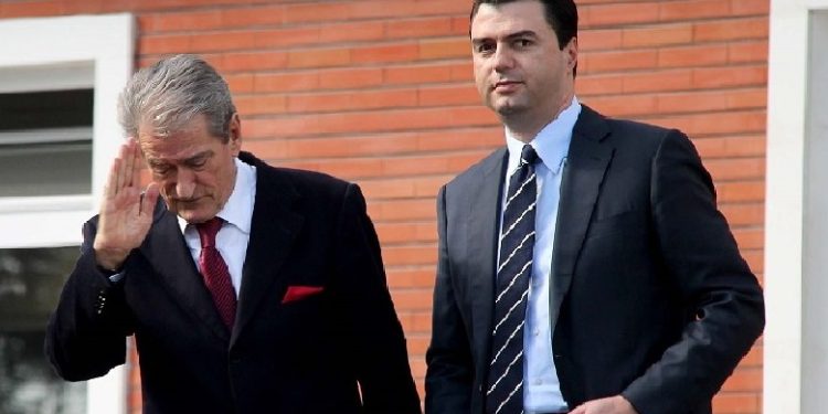 Vendoset sot fati i ‘vulës’ së PD-së/ Çfarë pritet dhe ç’kushtëzon vendimi i Gjykatës së Lartë