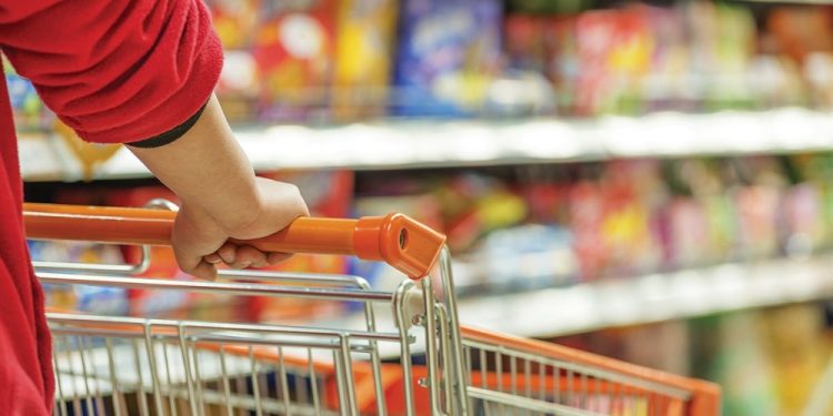 Tabaku: Shqiptarët paguajnë më shtrenjtë për produkte dhe shërbime të cilësisë së dobët