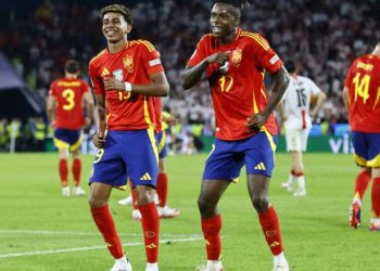 Te Barcelona “të dashuruar” me Nico Williams, tifozët mbledhin para për të blerë sulmuesin spanjoll