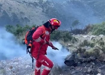Shuhet plotësisht zjarri në Llogara, Peleshi ka një paralajmërim (VIDEO)