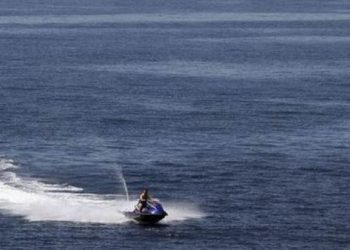 E rëndë në Lukovë/ I riu plagoset nga helika e skafit (VIDEO)