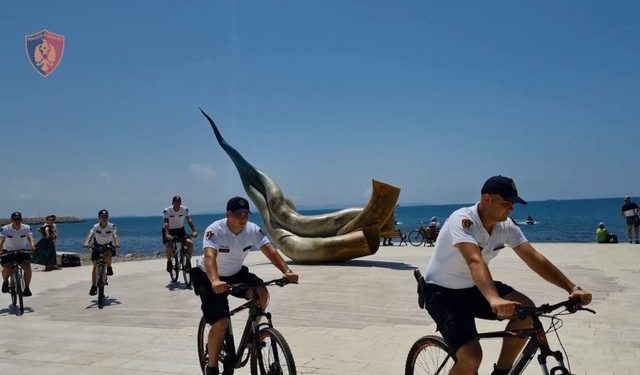 S’ka pushime për policët, do të punojnë 4 orë më shumë deri më 15 shtator (Vendimi)