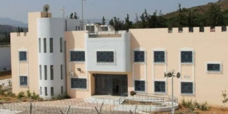 Shqiptarët kishin ngritur bandën e tyre brenda burgut të Kretës, ja si shantazhonin të burgosurit dhe familjet e tyre