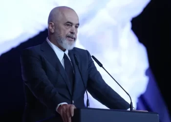 Rama për Kadarenë: Ç’më panë sytë kur u mora me funeralin tënd