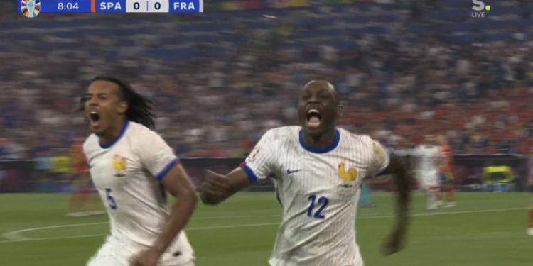 Franca i shënon Spanjës, shihni golin (VIDEO)