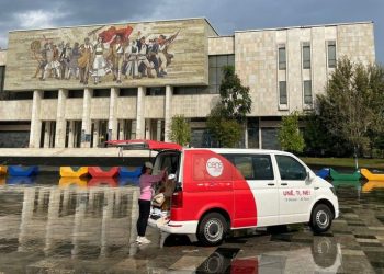 Diversiteti etnik në Shqipëri – Minoritetet greke dhe romë përbëjnë shumicën e popullsisë joshqiptare