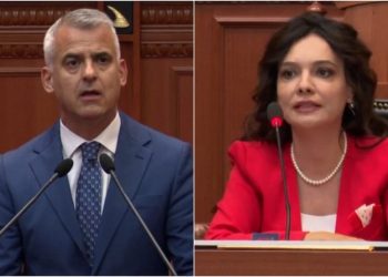 Dule sulmon Tavon: I çuat Himarës një kandidat të importuar bashkë me farefisin. Spiropali: Kemi zgjedhur një njeri që di të bëjë punën, që përfaqëson shqiptarë e grekë