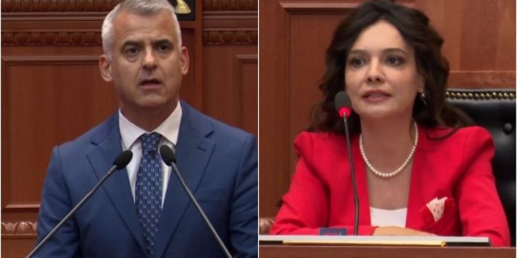 Dule sulmon Tavon: I çuat Himarës një kandidat të importuar bashkë me farefisin. Spiropali: Kemi zgjedhur një njeri që di të bëjë punën, që përfaqëson shqiptarë e grekë