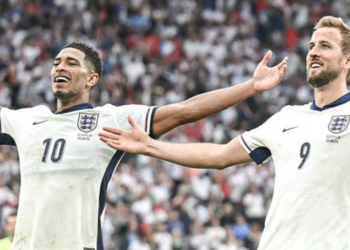 Përmbysja e madhe, Anglia në çerekfinale