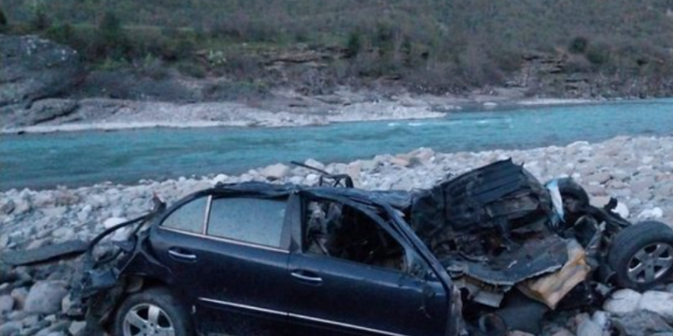 Aksidenti tragjik me 8 viktima në Këlcyrë, arrestohet organizatori i trafikut të emigrantëve (Emri)