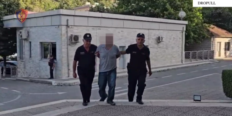 Zjarri që rrezikoi shtëpitë, arrestohet piromani në Dropull (VIDEO)