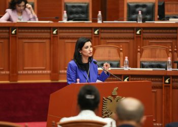 Amendamenti “Gjonaj” për Kodin Zgjedhor: Gratë deputete e kanë merituar rolin në Parlament. Të ruajmë standardin që kemi arritur deri më tani